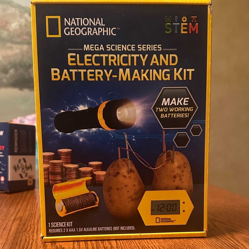 National Geographic Mega Science Series Kit - Yellow and Black